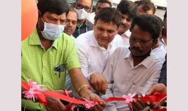 Union Minister Ramdas Athawale launched The Library Cafe