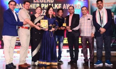 Indore’s young social worker Dr. Rajib Pal honored with Legend Dadasaheb Phalke Award 2022 for the film ATMA-NIRBHAR BHARAT