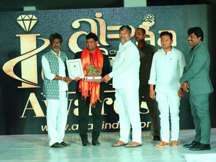 Telangana’s Gupta Plywood Brand Spekwud honored with the India’s Best Leading Plywood Brand 2022 from Airaa Icon Awards 2022 at Hyderabad