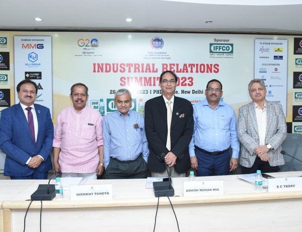 PHDCCI organized Industrial Relations Summit 2023 centered on the concept of ‘Udhyog Parivar’
