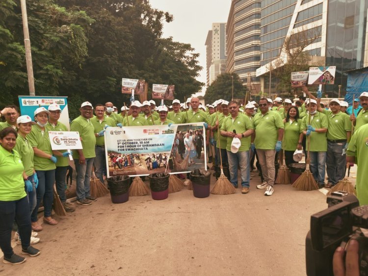 Bank of Baroda celebrates ‘Ek Tareekh Ek Ghanta Ek Saath’ as a part of the Swachhata Hi Seva Campaign